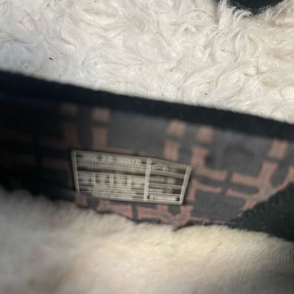 UGG Lizzy Moccasin Black Leather Suede Tassels accent SZ10 - Picture 8 of 10